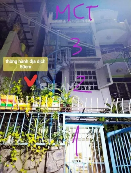 Nhà phố Quận 1