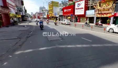 Cho thuê nhà mặt tiền đường Hoàng Văn Thụ dưới 70tr I Sát sân bay TSN