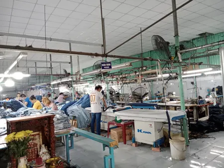 Bán đất và xưởng may thị trấn Hóc Môn