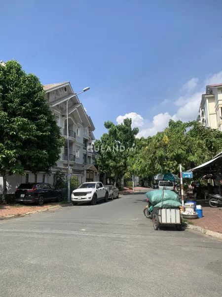 Đất fuf sổ đỏ  đường số 3 .Huỳnh Tấn Phát Q7