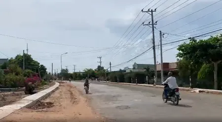 Bán  đất thổ cư 2220m²  sẵn 300m² thổ cư, giá 4,2 tỷ tại đường Quốc Lộ 55, Xã Tân Phúc, Huyện Hàm Tân, Bình Thuận
