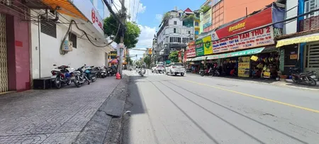 bán nhà mặt tiền đường số 1