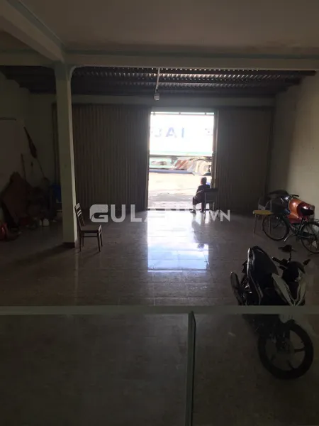 BÁN NHÀ MẶT TIỀN- NGUYỄN VĂN CỪ- 7*34*8.5 GIÁ BÁN 10.5
