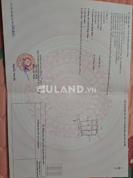 Cc gử bán 3 lô liền nhau. Cách tt y tê quảng yên 300m. Gần chợ. Ub phường