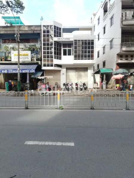cho thuê nhà mặt tiền đường tạ uyên