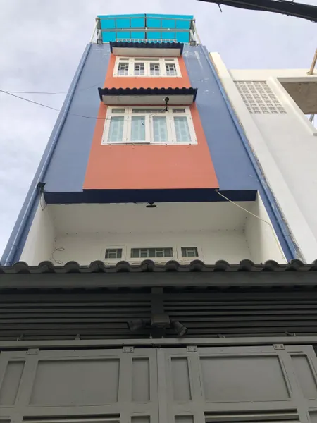 Bán nhà Quận Tân Phú giá 6.9 tỷ I Liền kề Đầm Sen