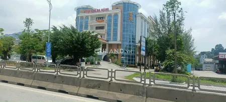 CẦN BÁN GẤP Ô ĐẤT GẦN SIÊU THỊ MEGA MARKET HÀ TU,HẠ LONG,QUẢNG NINH
