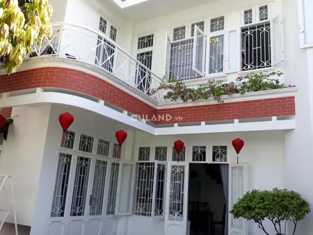 cho thuê biệt thự mặt tiền đường gò dầu