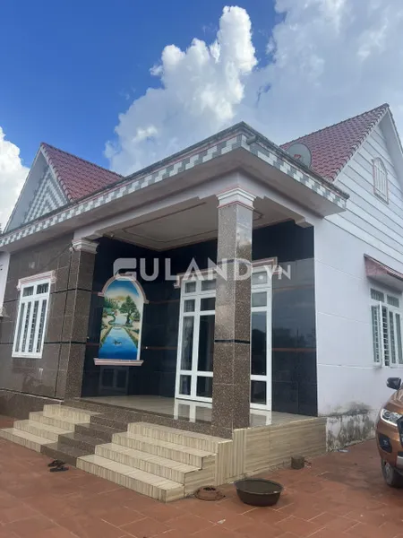 Bán nhà cạnh khu công nghiệp nhà hơn 1500m xây trọ cho thuê 650 triệu