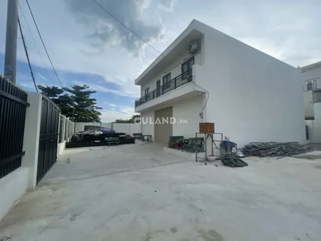 Đất + nhà 2mt fuf thổ thích hợp làm xưởng đường Võ Văn Vân