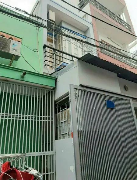 Vc tôi chính chủ cần bán gấp căn nhà Bình Chánh nằm ngay QL50