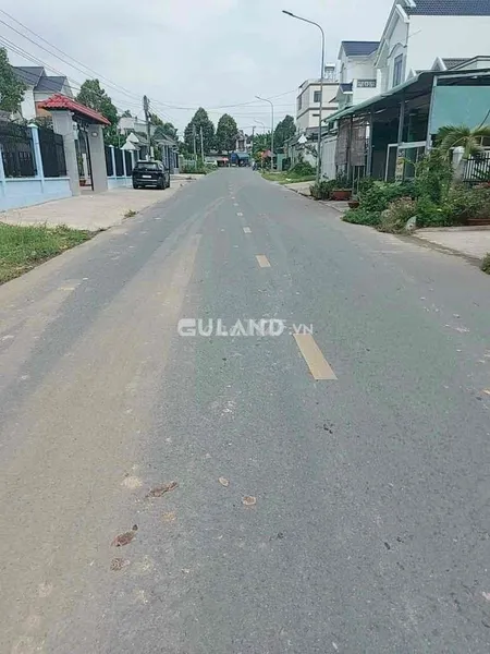 cần bán lô đất mặt tiền đường An Thạnh 24 , thông an sơn TP Thủ Dầu Một - Bình Dương