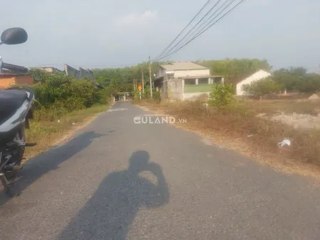 (S377) (Đã bán ) Đất đẹp Hiệp Thạnh , Gò Dầu, Tây Ninh, dt 1002m2, có 200m2 thổ cư, chỉ 2 tỷ