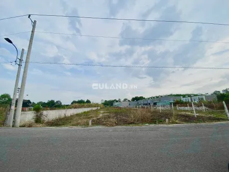 Đất thành phố Đồng Xoài Bình Phước. Đối diện KCN, Đất nhà vườn giữa lòng thành phố. 1000m²/275 triệu