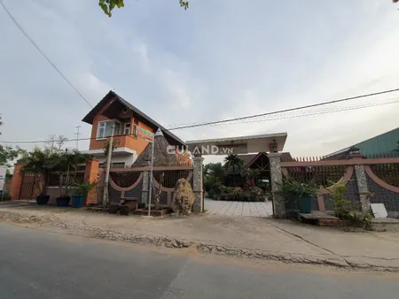 Bán nhà mt đường Hồ Văn Tắng .kd quán CF .xã Tân Phú Trung