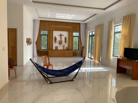 Bán nhà 2mt  đẹp mới. xã Hòa Bình. Đường số 328  * giá tốt