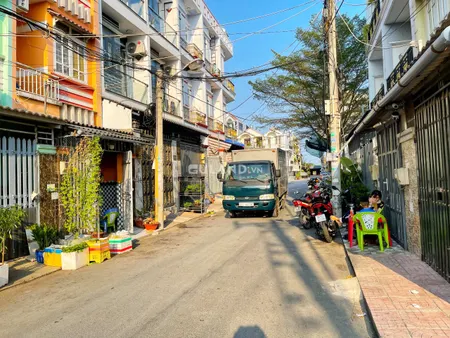 BÁN ĐẤT 95M2, LÊ VĂN LƯƠNG, NGAY CẦU LONG KIỂN, 4.1 TỶ, XÂY TỰ DO