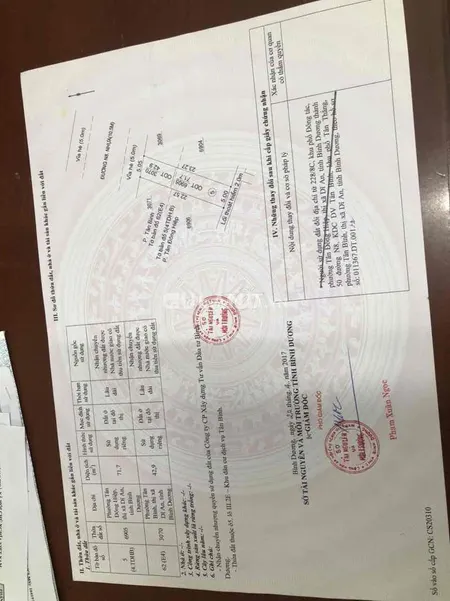 CẦN BÁN NHÀ GẤP KHU DÂN CƯ BICONSI DĨ AN BÌNH DƯƠNG