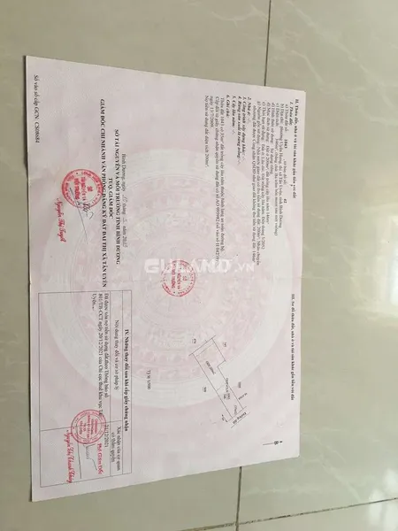 Do làm ăn khó khăn cần vốn nên bán