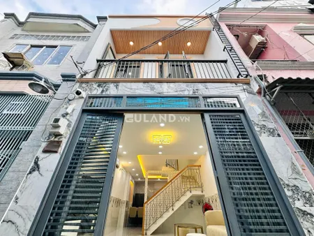 Chủ kẹt tiền bán gấp căn nhà hẻm xe hơi đường Nguyễn Tiểu La Phường 8, Quận 10. Giá 2tỷ9 - 40m2. Gần chợ, trường học, bệnh viện. Liên hệ: 0934596609 (Như Ý)