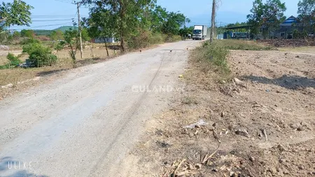 568m2 full thô giá 1tr/m2