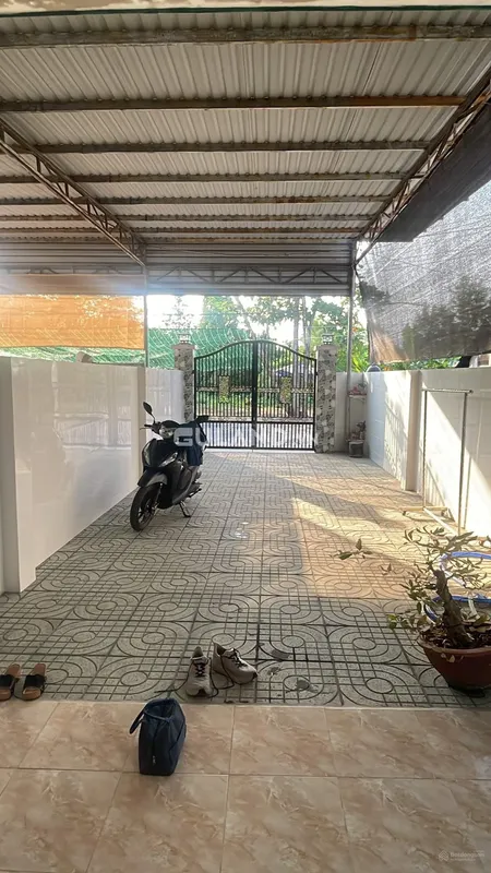 Nhà cấp 4 còn mới đẹp Tương Bình Hiệp TP.TDM đường oto gần ngay cầu Bà Cô giá êm, vị trí đẹp thoáng
