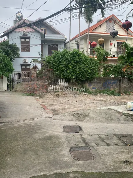 BÁN ĐẤT SAU HỒNG HẠNH 1,CỘT 8,HỒNG HÀ,HẠ LONG