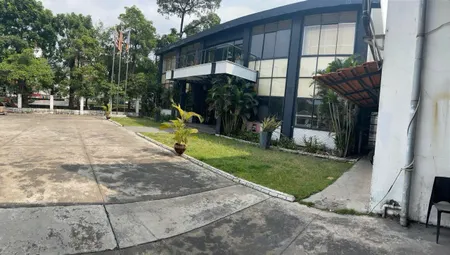 Bán nhà xưởng lớn : 9411m2 đường D .khu chế xuất Linh Trung 1 .