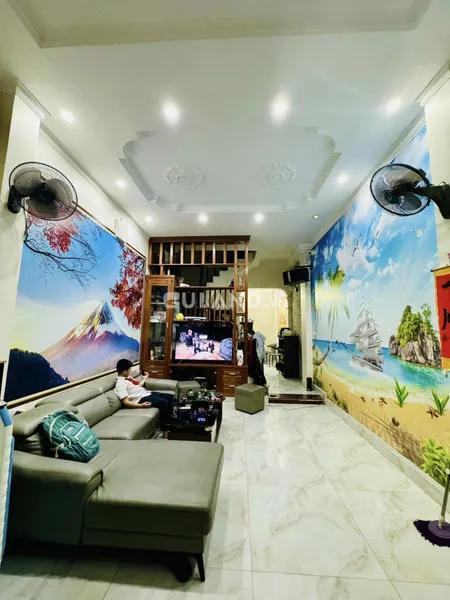 Sốc! Nhà Đẹp cách phố 3 bước chân,Dốc Tam Đa DT:43/45T1m2 x  5Tầng,Giá:7.85 tỷ Tây Hồ