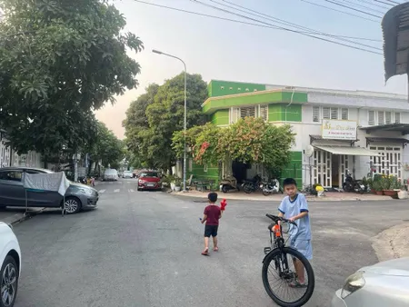 Bán nhà mặt tiền Hiệp Thành 2 tỷ 8
