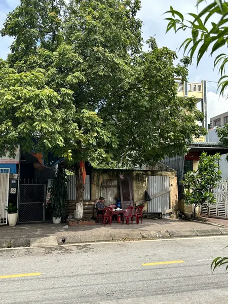 Đất đối diện Chợ Rừng 105m vuông vắn
