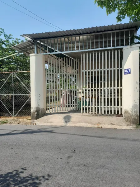 Đất và nhà 1 xẹc Bùi thị Điệt . xã Phạm Văn Cội
