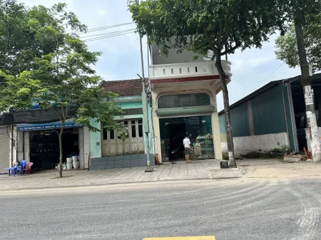 Trục chính Nguyễn Bình giá 4,5 tỷ
