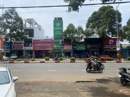 Bán nhà 200m² ngang 5m giá 17 tỷ tại Phường Tân Lập Thành phố Buôn Ma Thuột