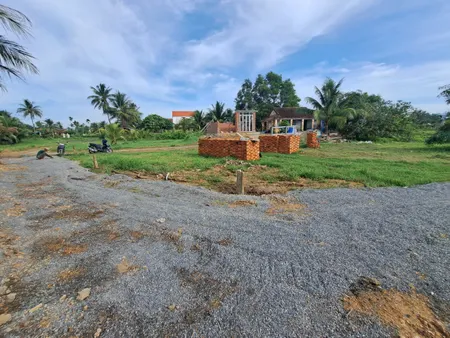 0938.113.403 Ms Thảo - Phụng Cang Ninh Hưng gần chợ, UBND, đường ô tô