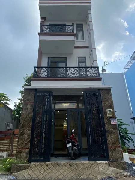 NGÂN HÀNG THANH LÝ NHÀ P.LONG TRƯỜNG Q9 GIÁ MỀM 3TY8/50M2 CÒN THƯƠNG LƯỢNG.Gần công viên, trường học, chợ, khu dân cư đông đúc.Lh 0799089619