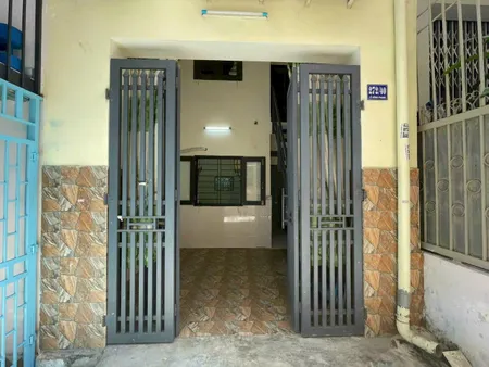 Bán nhà 2 tầng hẻm xe máy phường Phước Hải Nha Trang