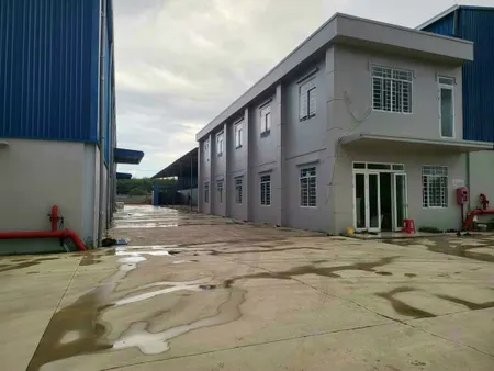 Xưởng cho thuê bến cát - Giá Thuê Xưởng : 2,5usd/m2 + VP 3,5usd/m2