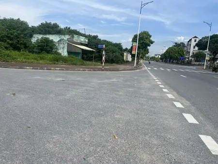 Bán đất Ỷ Lan (Gia Lâm) 97m, mt 4m, giá 5.5 tỷ