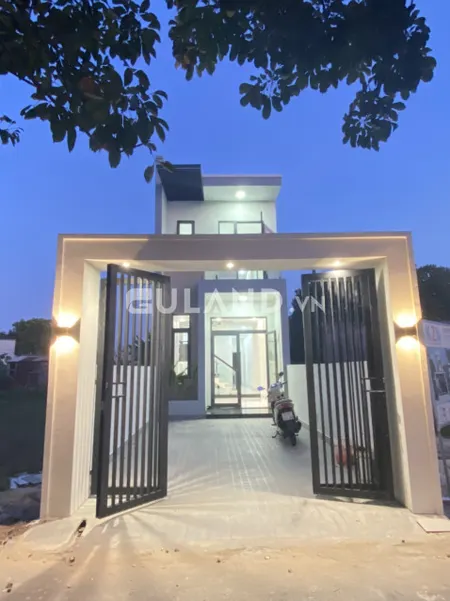 Bán bán  nhà riêng 96m² , giá 3.25 tỷ tại, Phường Phú Mỹ, Thành phố Thủ Dầu Một, Bình DươngLh : 0812.027.462 gặp Tân