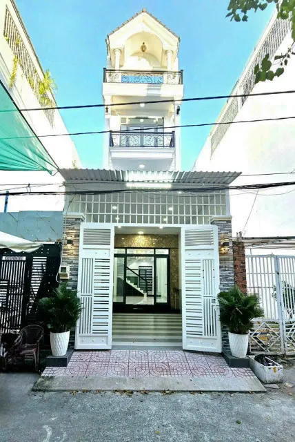 Bán nhà 97m² ngang 4m giá 6.8 tỷ tại Thị trấn Nhà Bè Huyện Nhà Bè